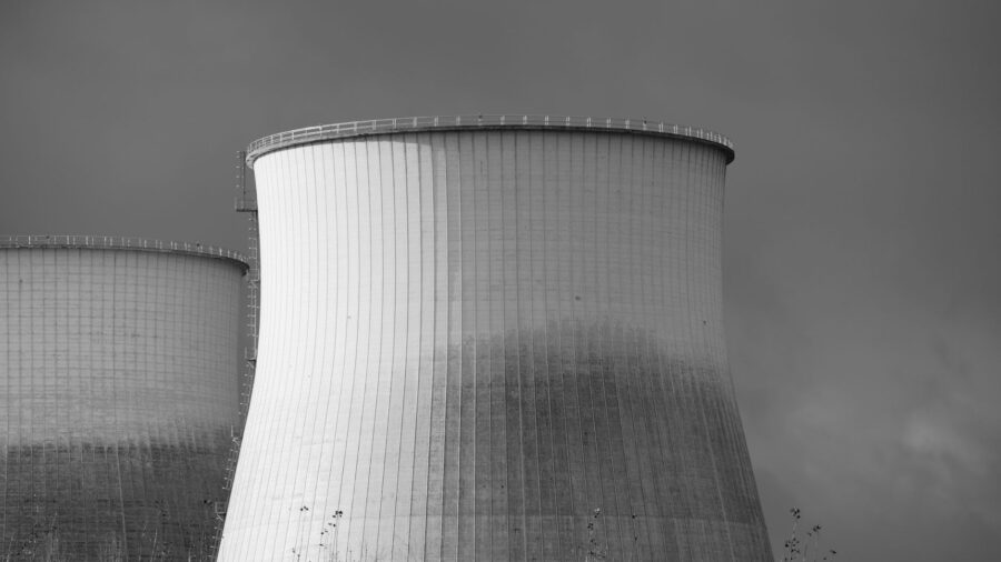 A historic nuclear reactor sits alone in the Idaho desert, and you can explore it for free: As the story develops