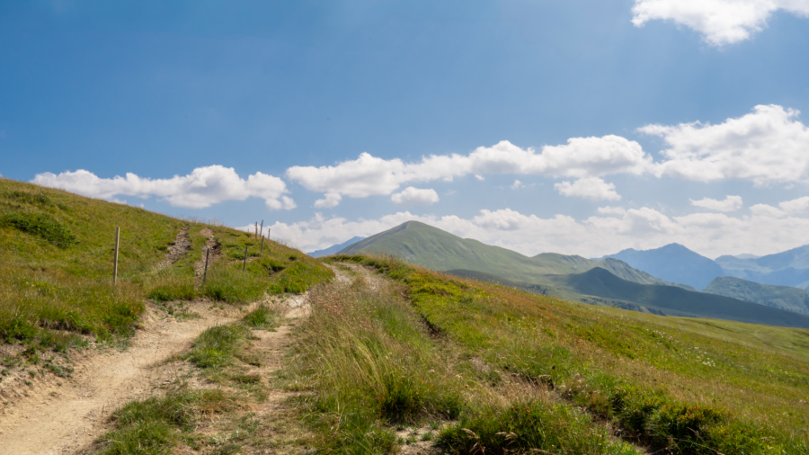 Climb Vermont’s Camel’s Hump and find nothing but rock, wind, and sky: Authorities confirm