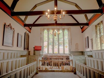 Downtown Santa Fe hides a French chapel with a staircase that defies physics: Officials say