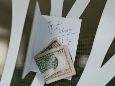 New tipping confusion leaves Americans questioning what they should pay: As the story develops